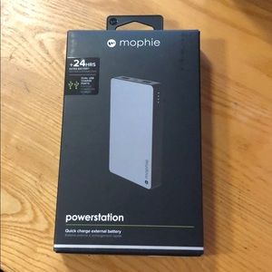 Portable charging BRAND NEW